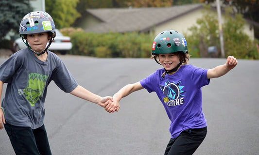 Goofy vs Regular : Beginner tips for Kids learning to Skateboard